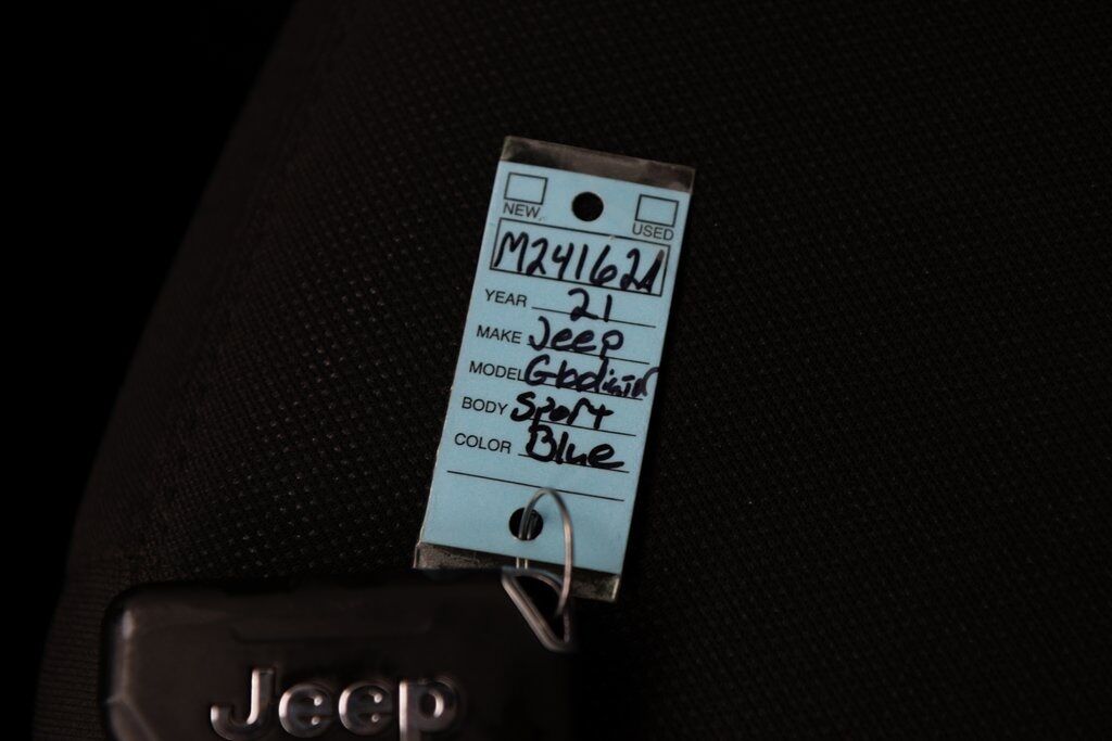 2021 Jeep Gladiator Sport Kenosha WI