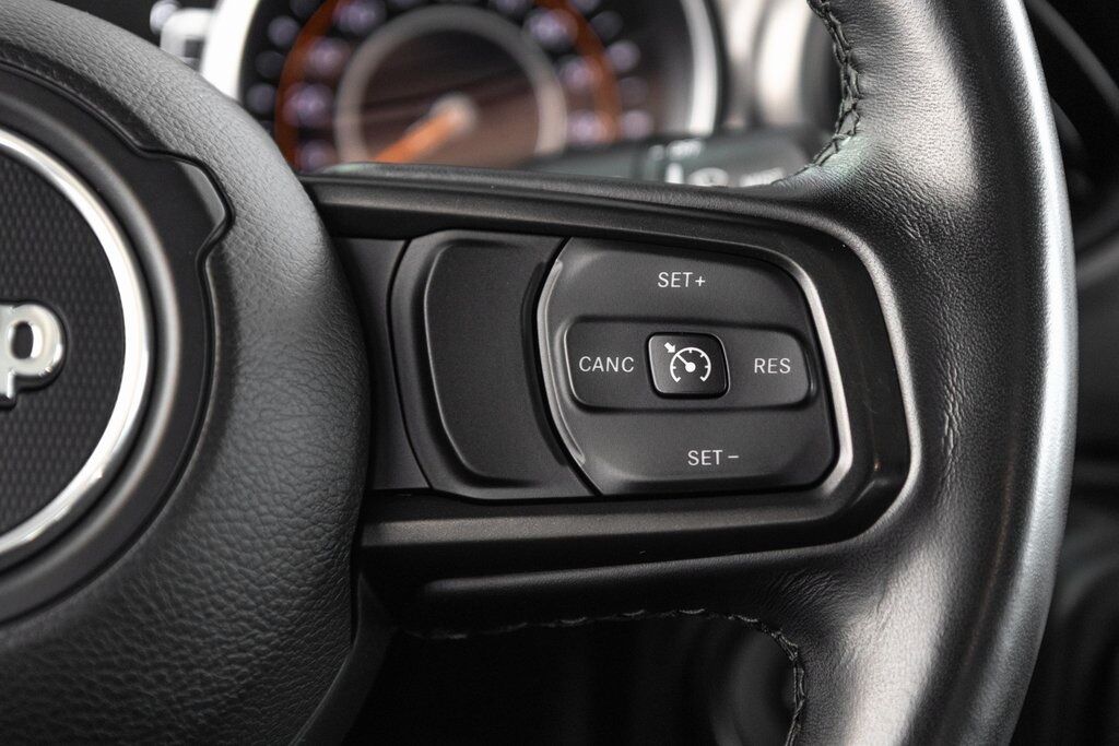 2021 Jeep Gladiator Willys Kenosha WI