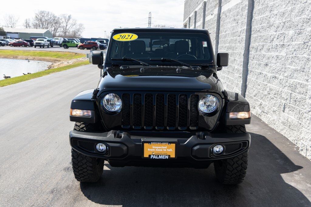 2021 Jeep Gladiator Willys Kenosha WI