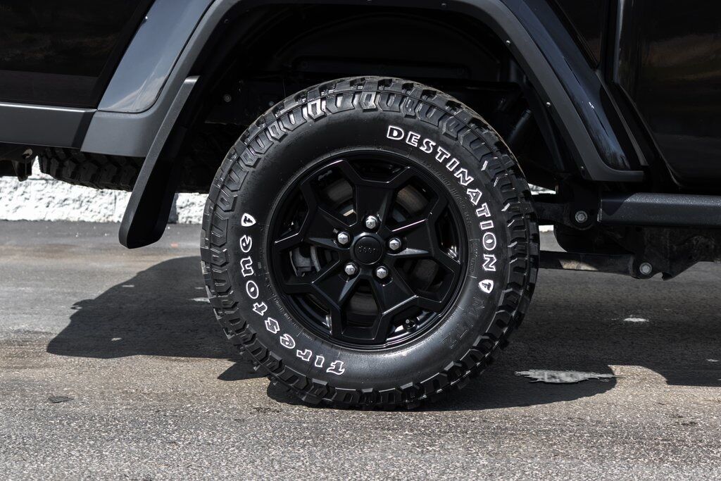 2021 Jeep Gladiator Willys Kenosha WI