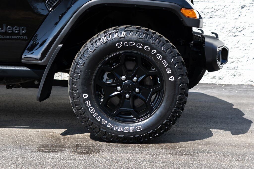 2021 Jeep Gladiator Willys Kenosha WI