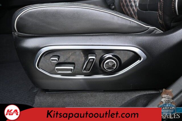 2021 Jeep Grand Cherokee L Summit Reserve / 4X4 / Advanced & Luxury Tech Group / Auto Start / Heated & Cooled Leather Seats / Heated Steering / Sunroof / Adaptive Cruise / Lane Depart & Blind Spot / Rear Captain Chairs / 3rd Row / Seats 6 Banglore