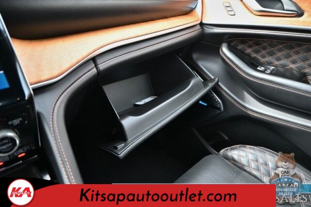 2021 Jeep Grand Cherokee L Summit Reserve / 4X4 / Advanced & Luxury Tech Group / Auto Start / Heated & Cooled Leather Seats / Heated Steering / Sunroof / Adaptive Cruise / Lane Depart & Blind Spot / Rear Captain Chairs / 3rd Row / Seats 6 Banglore
