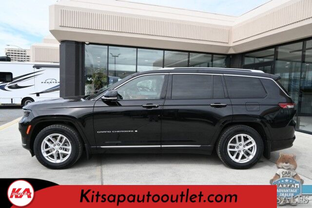 2021 Jeep Grand Cherokee L Summit Reserve / 4X4 / Advanced & Luxury Tech Group / Auto Start / Heated & Cooled Leather Seats / Heated Steering / Sunroof / Adaptive Cruise / Lane Depart & Blind Spot / Rear Captain Chairs / 3rd Row / Seats 6 Banglore
