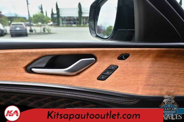 2021 Jeep Grand Cherokee L Summit Reserve / 4X4 / Advanced & Luxury Tech Group / Auto Start / Heated & Cooled Leather Seats / Heated Steering / Sunroof / Adaptive Cruise / Lane Depart & Blind Spot / Rear Captain Chairs / 3rd Row / Seats 6 Banglore