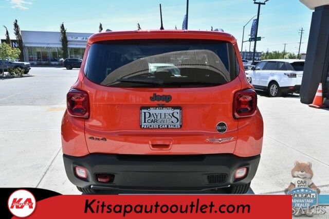 2021 Jeep Renegade Trailhawk / 4X4 / Power & Heated Leather Seats / Heated Steering Wheel / Navigation / Sunroof / Auto Start / Kenwood Speakers / Blind Spot Alert / Apple CarPlay & Android Auto / Back Up Camera / 1-Owner Banglore
