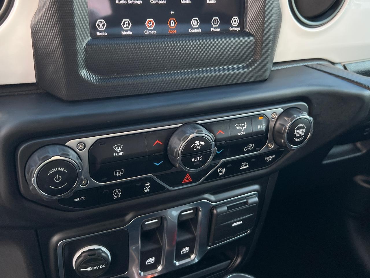 2021 Jeep Wrangler Islander Hagerstown MD