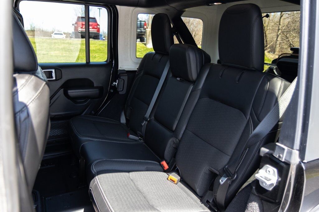 2021 Jeep Wrangler Unlimited Freedom Edition Racine WI
