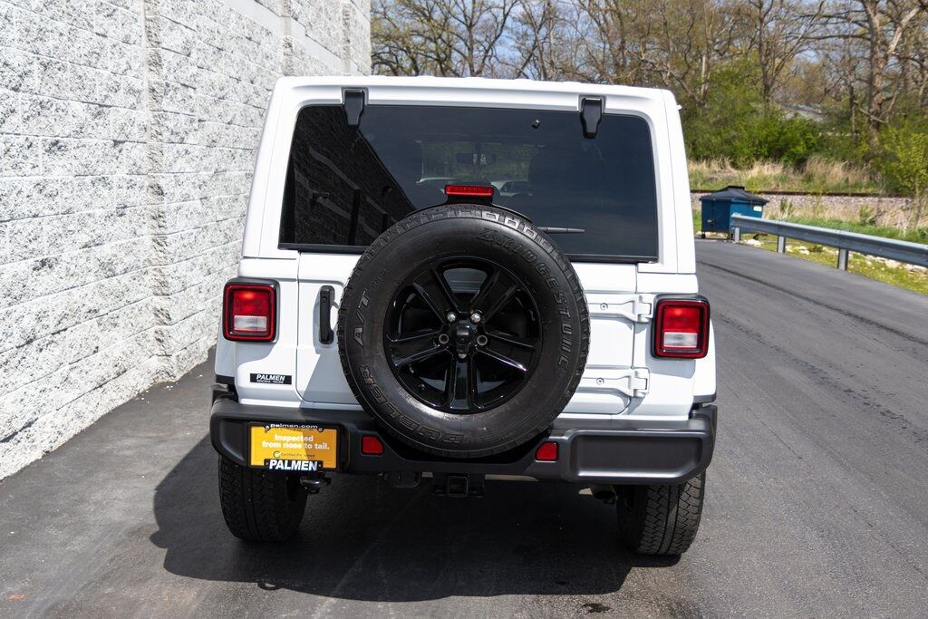 2021 Jeep Wrangler Unlimited Sahara Altitude Kenosha WI