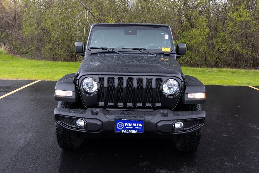 2021 Jeep Wrangler Unlimited Sahara Altitude Racine WI