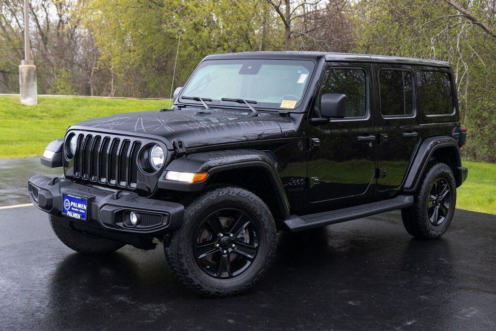 2021 Jeep Wrangler Unlimited Sahara Altitude Racine WI