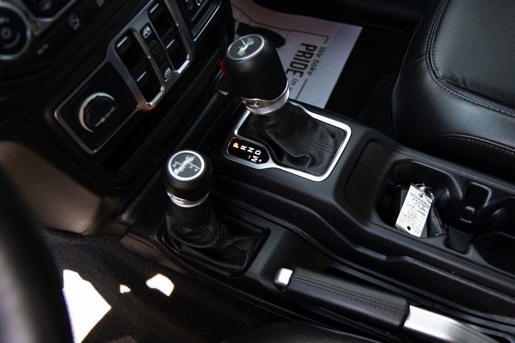 2021 Jeep Wrangler Unlimited Sahara Altitude Racine WI