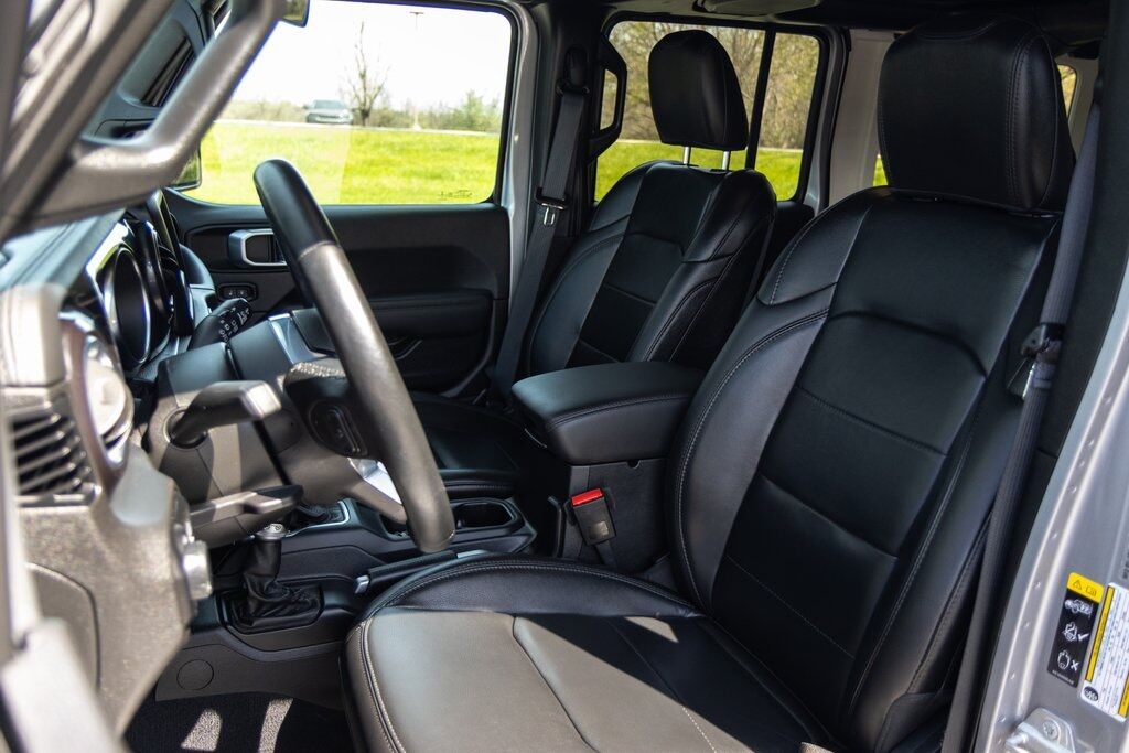 2021 Jeep Wrangler Unlimited Sahara Altitude Racine WI