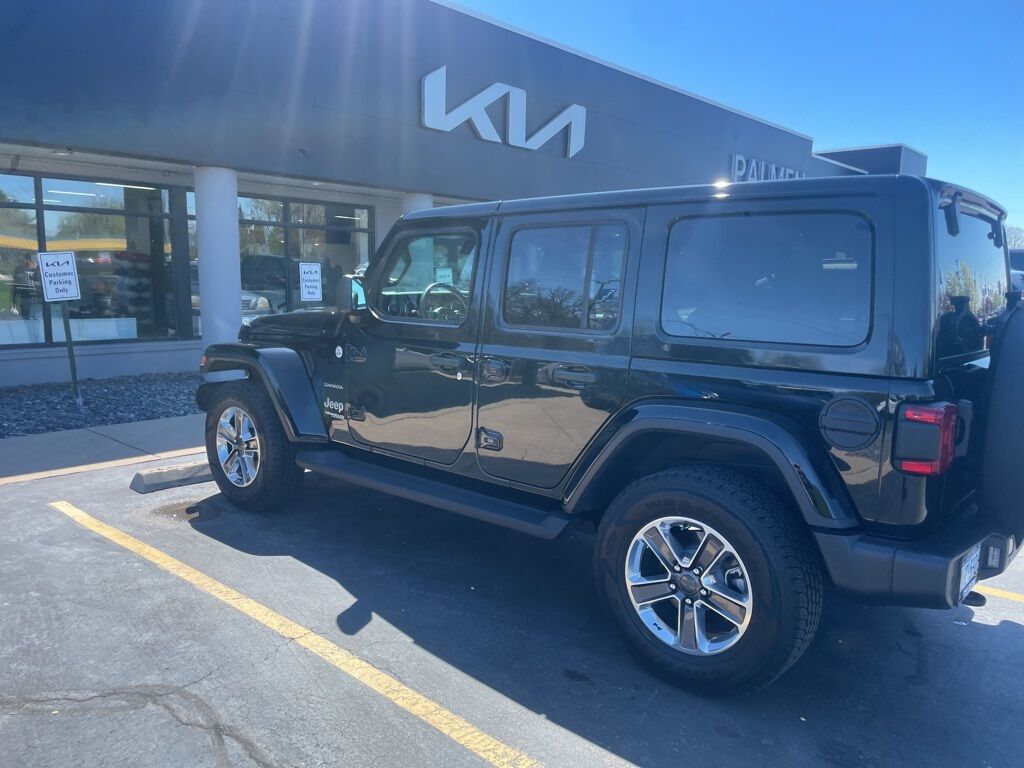 2021 Jeep Wrangler Unlimited Sahara Kenosha WI