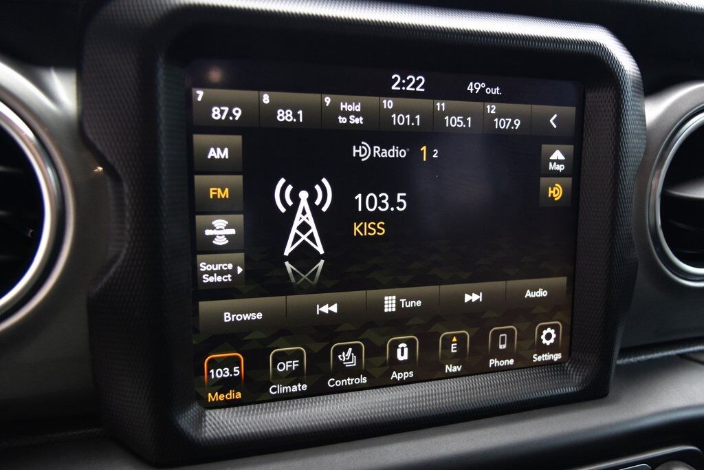 2021 Jeep Wrangler Unlimited Sahara Kenosha WI