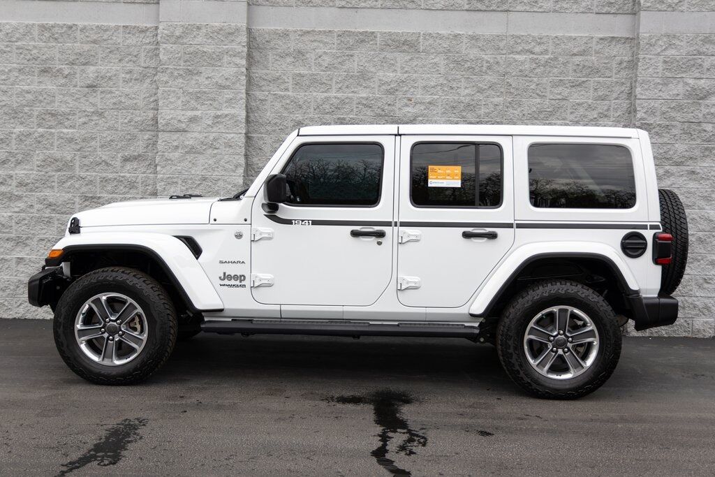 2021 Jeep Wrangler Unlimited Sahara Kenosha WI