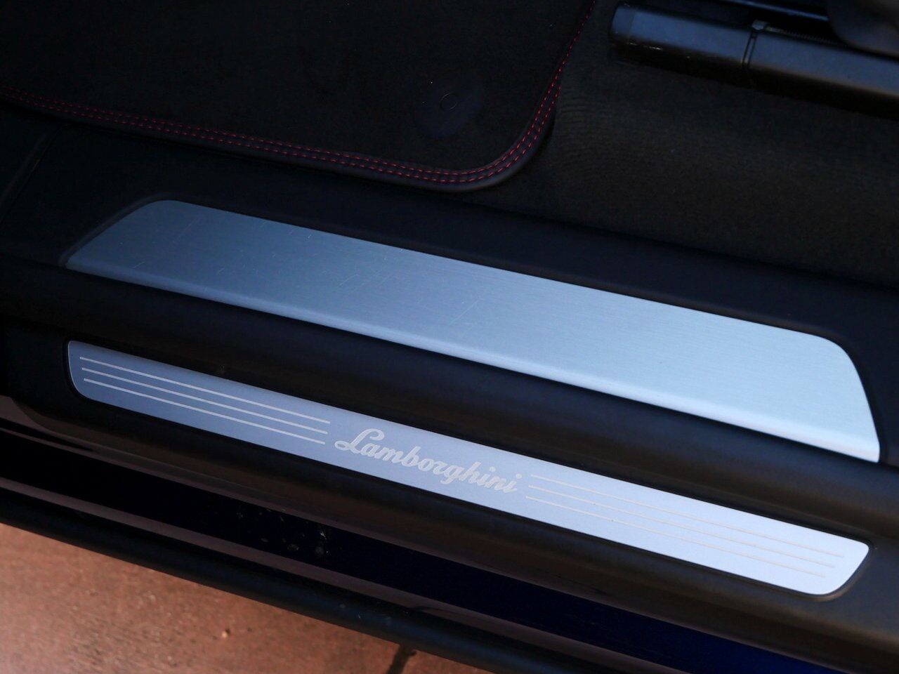 2021 Lamborghini Urus Base Base Lawrence KS