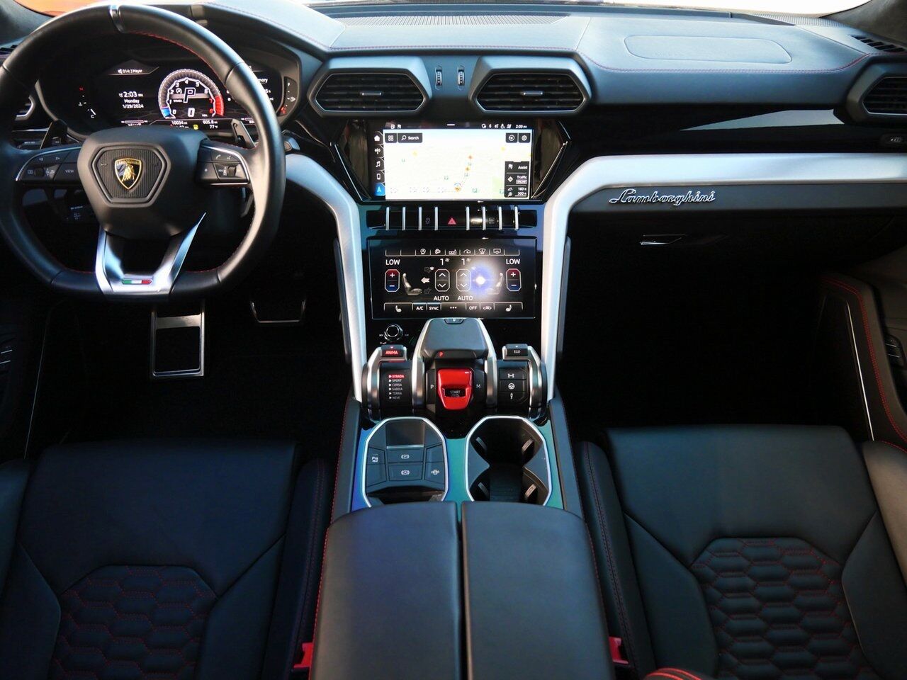 2021 Lamborghini Urus Base Base Lawrence KS