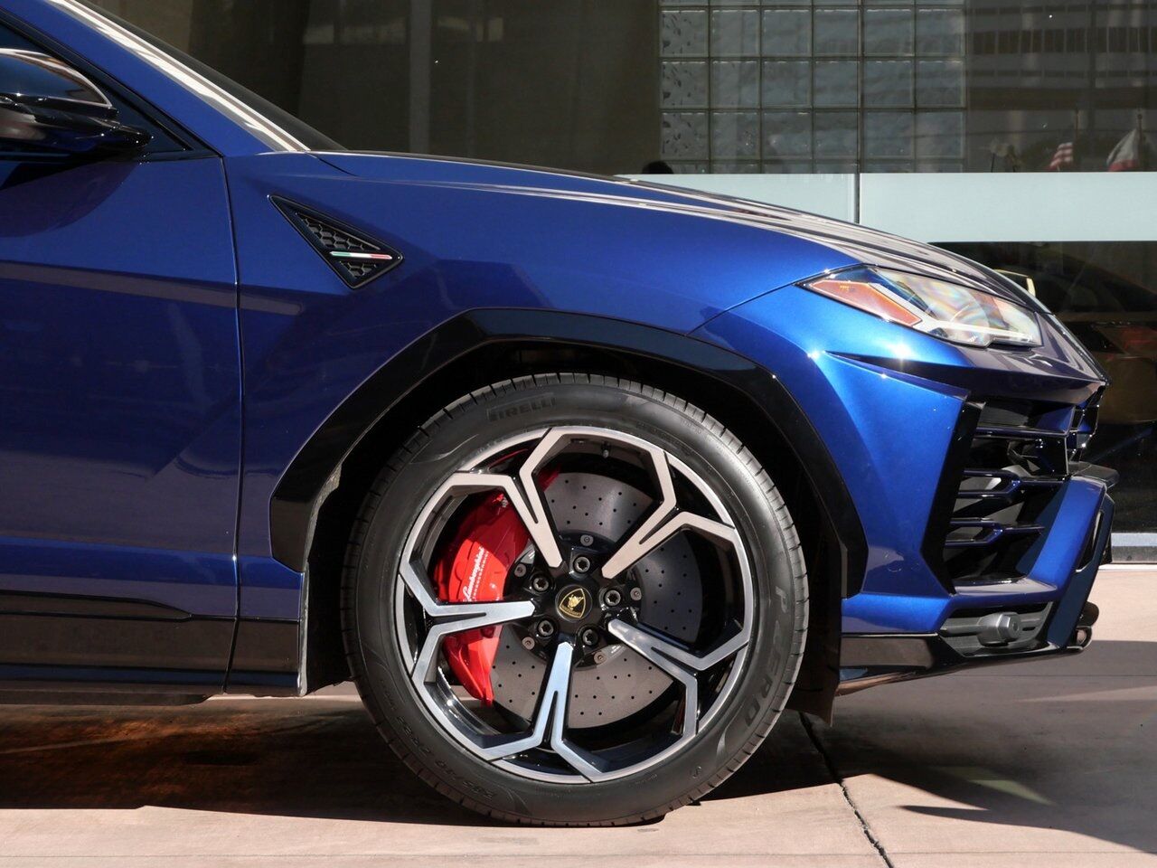 2021 Lamborghini Urus Base Base Lawrence KS