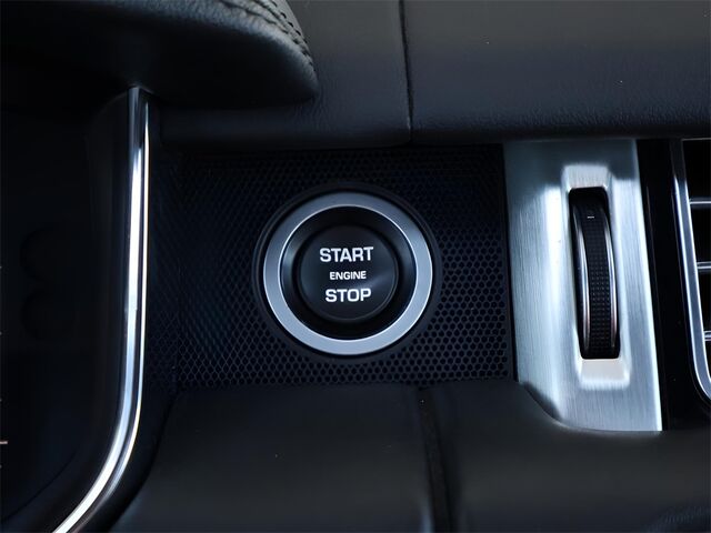 2021 Land Rover Range Rover Westminster Merriam KS