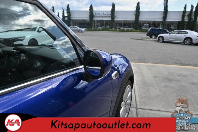 2021 MINI Cooper Oxford Edition / Heated Leather Seats / Power Locks, Windows & Mirrors / Dual Sunroofs / Keyless Entry & Start / Bluetooth / Back Up Camera / Aluminum Wheels / 37 MPG / Only 13K Miles Banglore