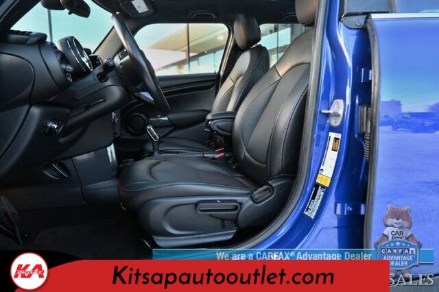 2021 MINI Cooper Oxford Edition / Heated Leather Seats / Power Locks, Windows & Mirrors / Dual Sunroofs / Keyless Entry & Start / Bluetooth / Back Up Camera / Aluminum Wheels / 37 MPG / Only 13K Miles Banglore