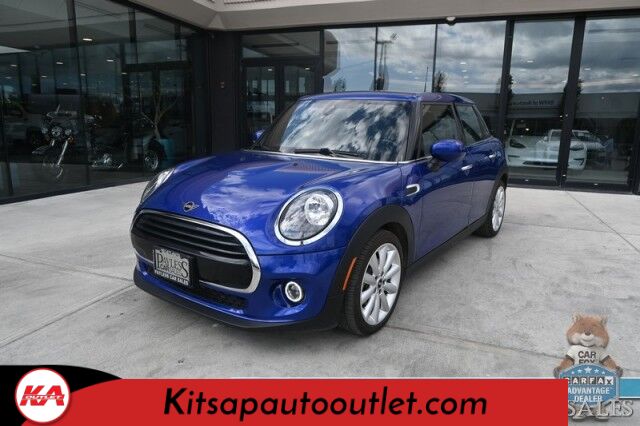 2021 MINI Cooper Oxford Edition / Heated Leather Seats / Power Locks, Windows & Mirrors / Dual Sunroofs / Keyless Entry & Start / Bluetooth / Back Up Camera / Aluminum Wheels / 37 MPG / Only 13K Miles Front Wheel Drive