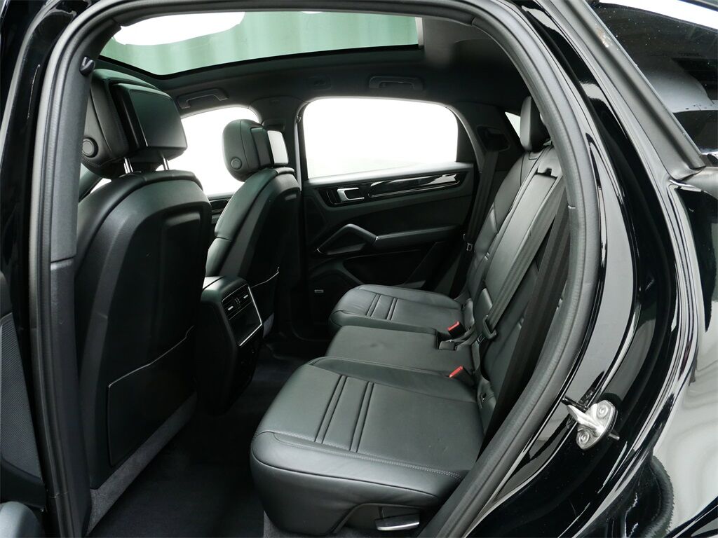 2021 Porsche Cayenne Coupe Oak Ridge TN