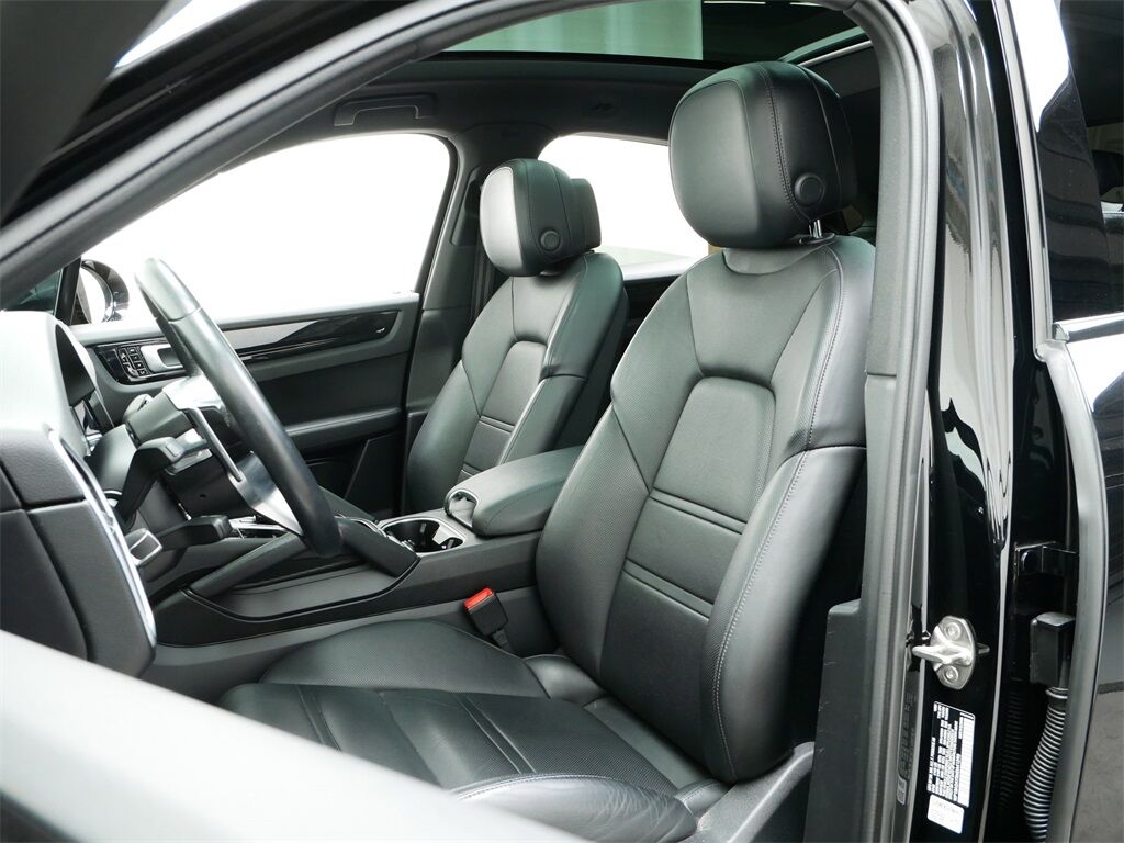 2021 Porsche Cayenne Coupe Oak Ridge TN