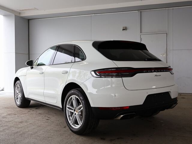 2021 Porsche Macan  Merriam KS