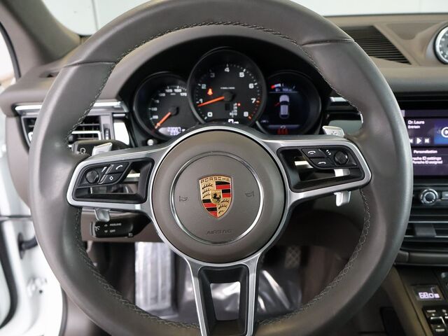 2021 Porsche Macan  Merriam KS