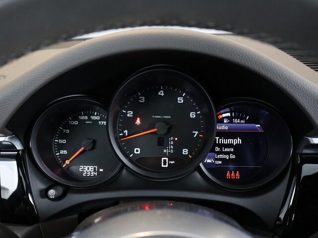 2021 Porsche Macan  Merriam KS