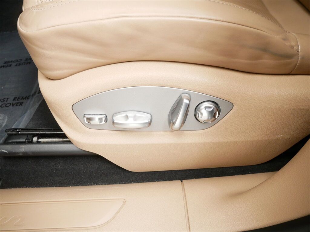 2021 Porsche Macan Oak Ridge TN