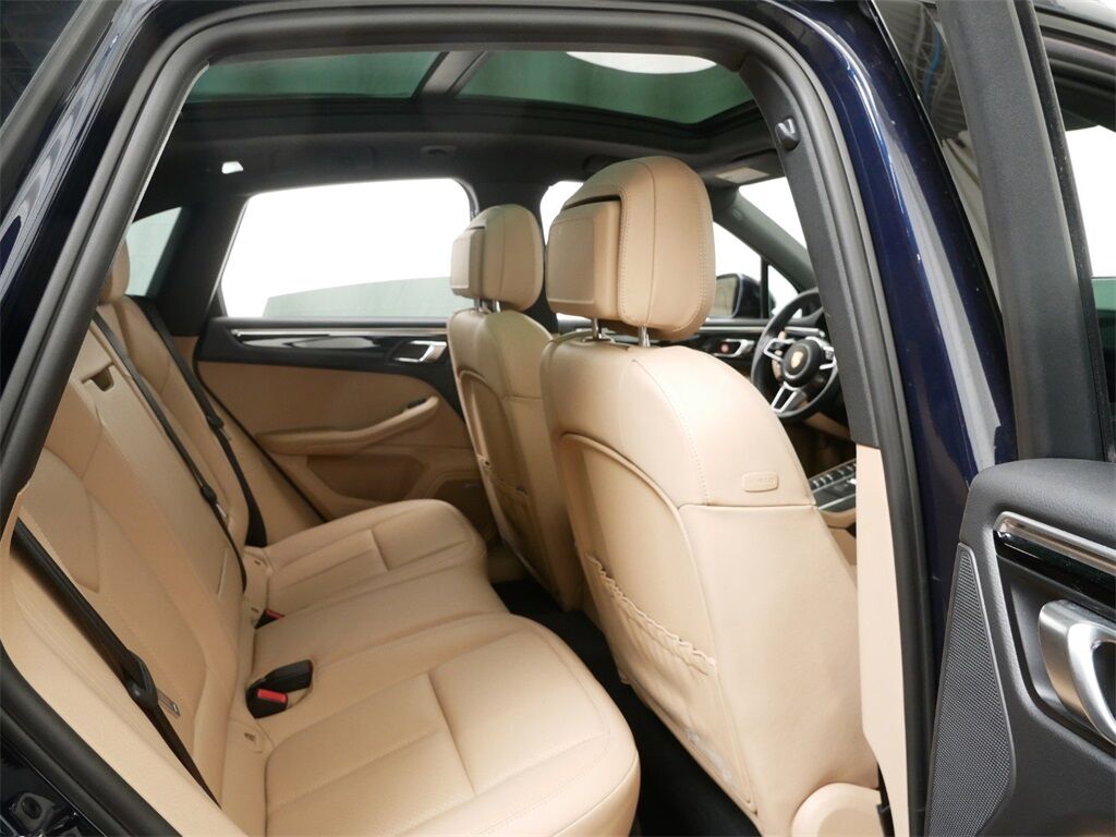 2021 Porsche Macan Oak Ridge TN