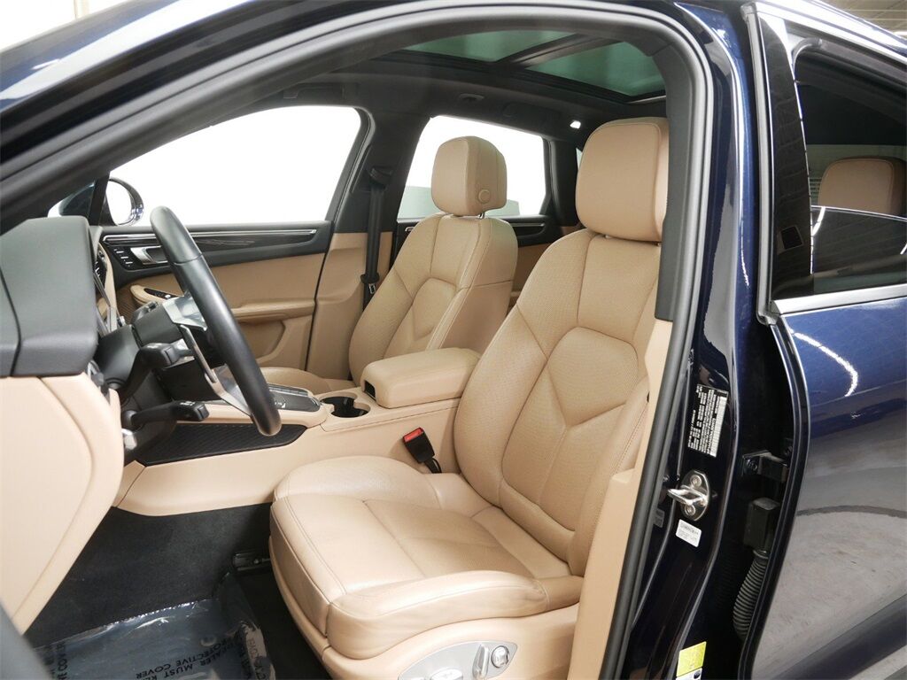 2021 Porsche Macan Oak Ridge TN