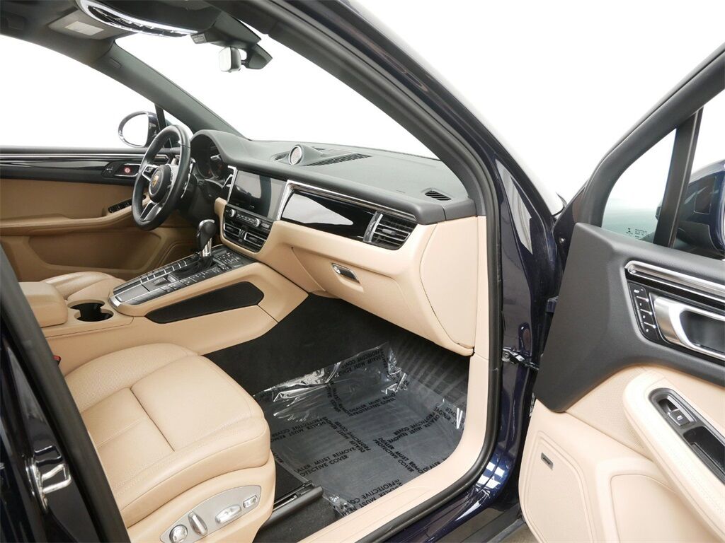 2021 Porsche Macan Oak Ridge TN