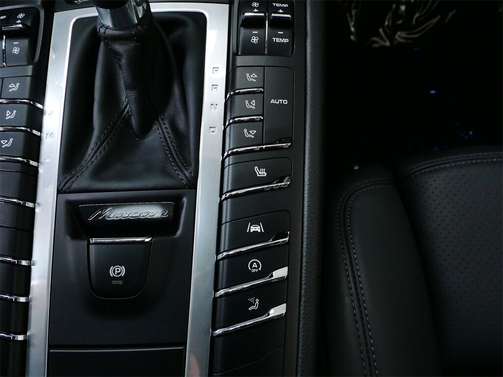 2021 Porsche Macan Oak Ridge TN
