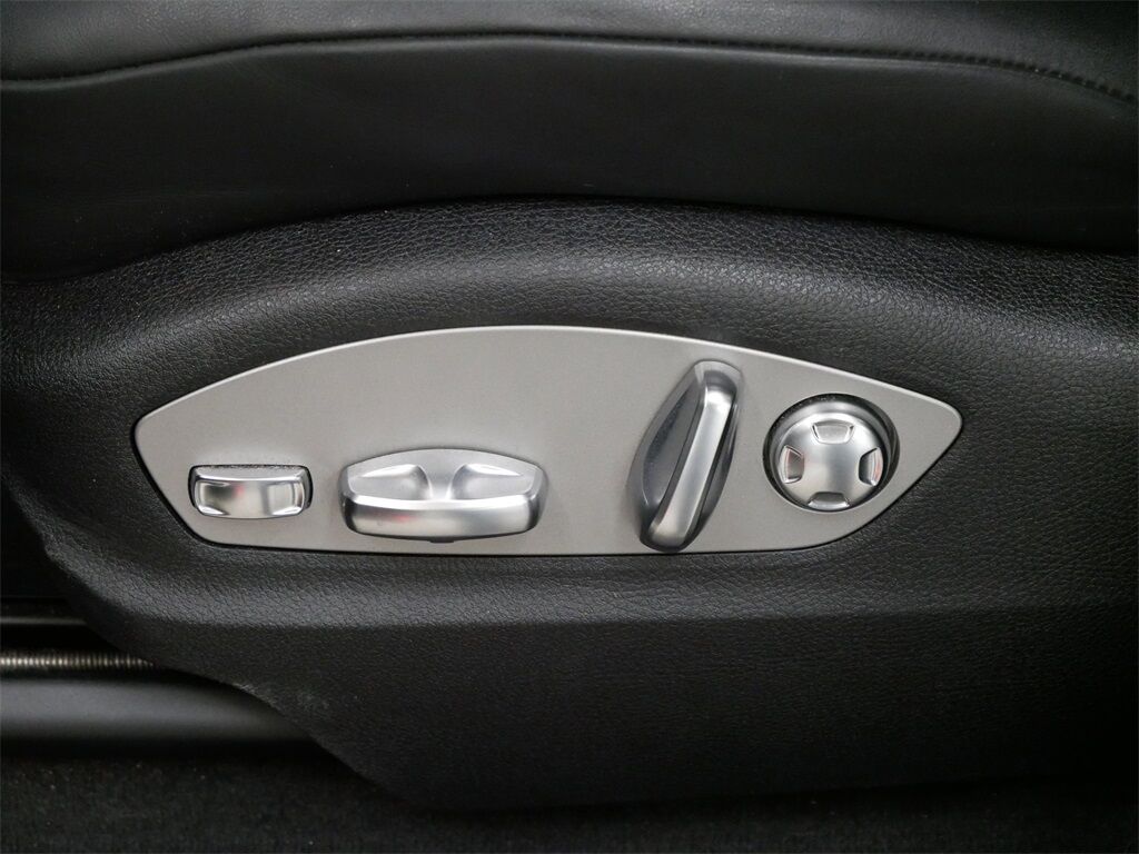 2021 Porsche Macan Oak Ridge TN