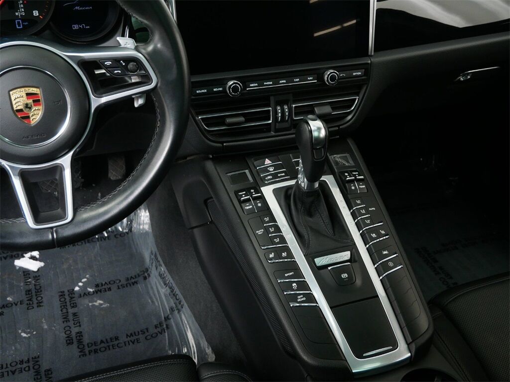 2021 Porsche Macan Oak Ridge TN