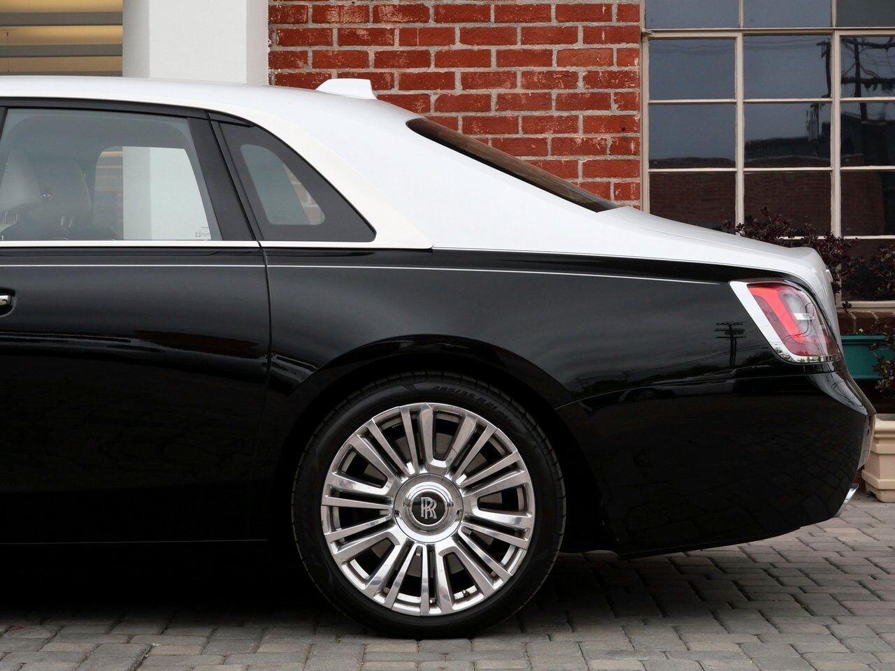 2021 Rolls-Royce Ghost Lawrence KS