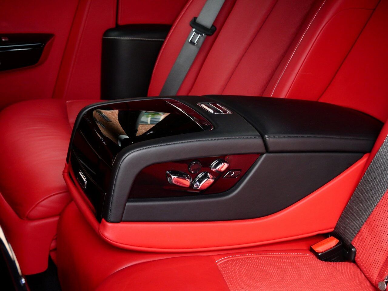 2021 Rolls-Royce Phantom Lawrence KS