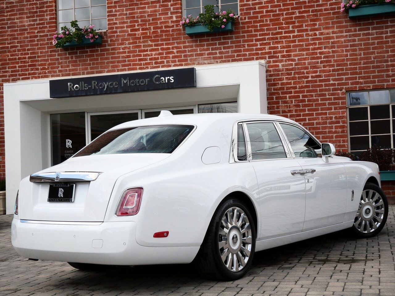 2021 Rolls-Royce Phantom