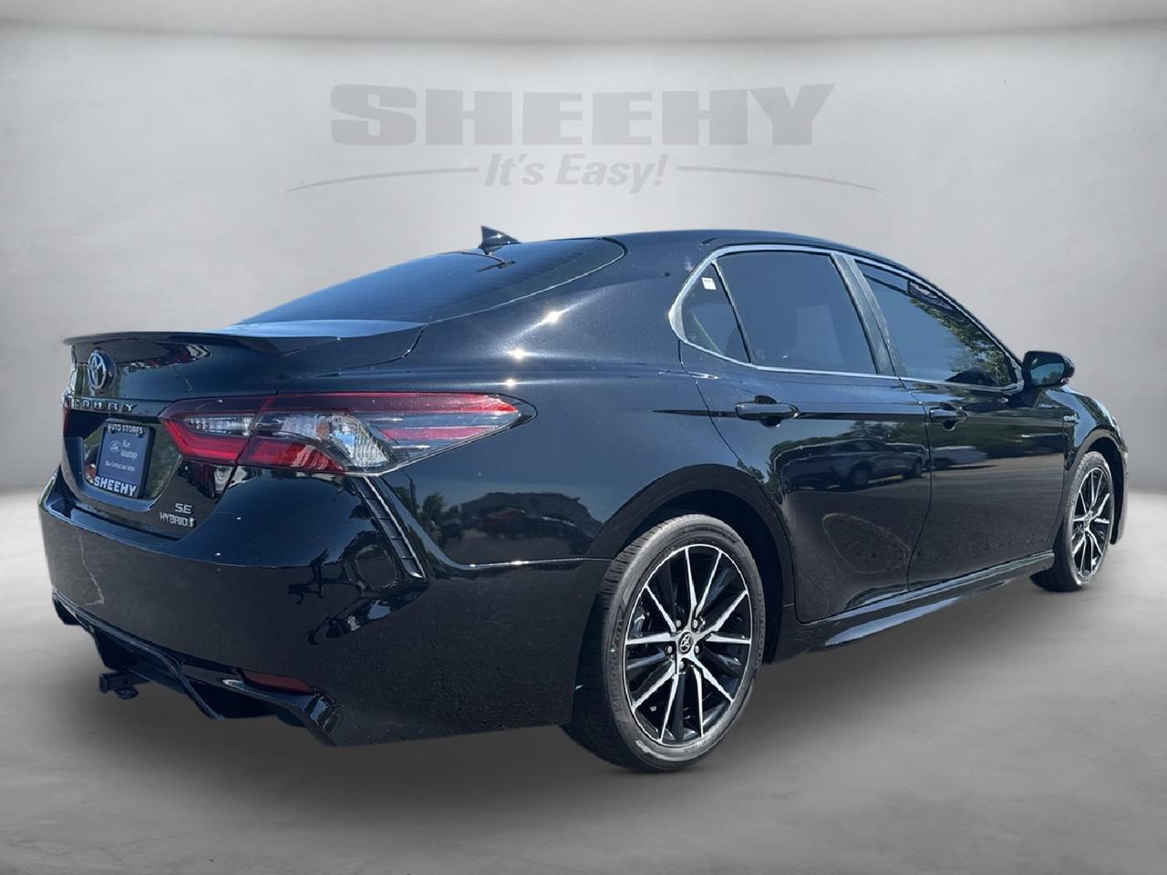 2021 Toyota Camry Hybrid SE Richmond VA