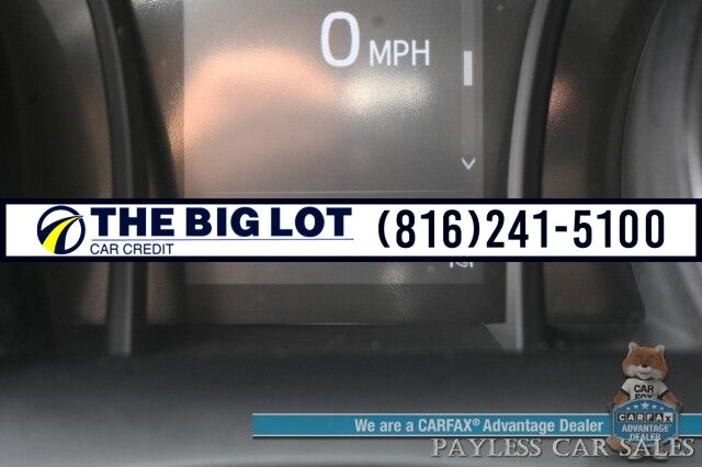 2021 Toyota Camry SE / Power Driver&apos;s Seat / Leather Trimmed Seats / Adaptive Cruise Control / Lane Departure & Forward Collision Alert / Apple CarPlay & Android Auto / USB Input / Back Up Camera / Alloy Wheels / 39 MPG Banglore