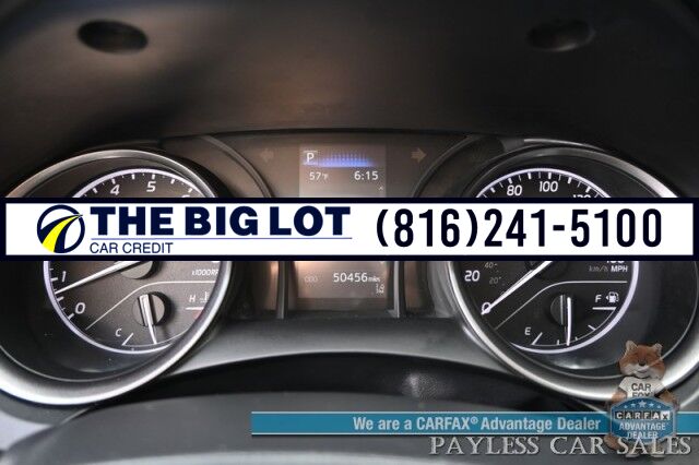 2021 Toyota Camry SE / Power Driver&apos;s Seat / Leather Trimmed Seats / Adaptive Cruise Control / Lane Departure & Forward Collision Alert / Apple CarPlay & Android Auto / USB Input / Back Up Camera / Alloy Wheels / 39 MPG Banglore