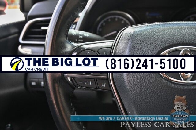 2021 Toyota Camry SE / Power Driver&apos;s Seat / Leather Trimmed Seats / Adaptive Cruise Control / Lane Departure & Forward Collision Alert / Apple CarPlay & Android Auto / USB Input / Back Up Camera / Alloy Wheels / 39 MPG Banglore