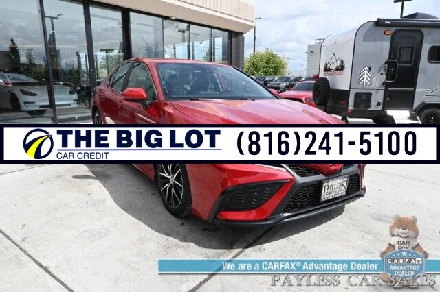 2021 Toyota Camry SE / Power Driver&apos;s Seat / Leather Trimmed Seats / Adaptive Cruise Control / Lane Departure & Forward Collision Alert / Apple CarPlay & Android Auto / USB Input / Back Up Camera / Alloy Wheels / 39 MPG Banglore
