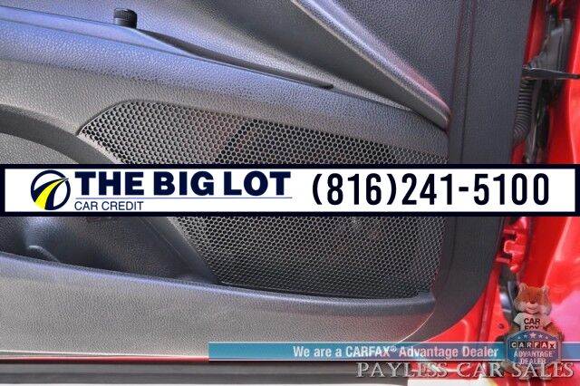 2021 Toyota Camry SE / Power Driver&apos;s Seat / Leather Trimmed Seats / Adaptive Cruise Control / Lane Departure & Forward Collision Alert / Apple CarPlay & Android Auto / USB Input / Back Up Camera / Alloy Wheels / 39 MPG Banglore