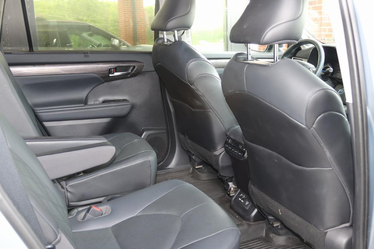 2021 Toyota Highlander Hybrid Platinum Fredericksburg VA