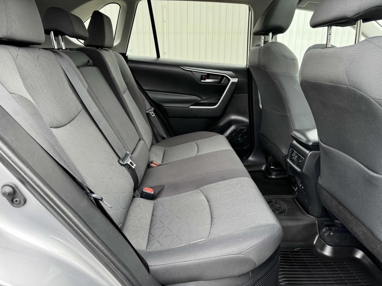 2021 Toyota RAV4 Hybrid XLE Fredericksburg VA